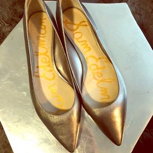 Sam Edelman silver pointed toe flats